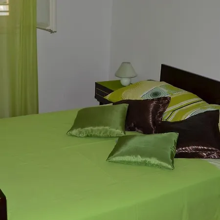 Tonka Apartment